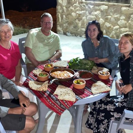 Nabati Hostel Wadi Musa Luaran gambar