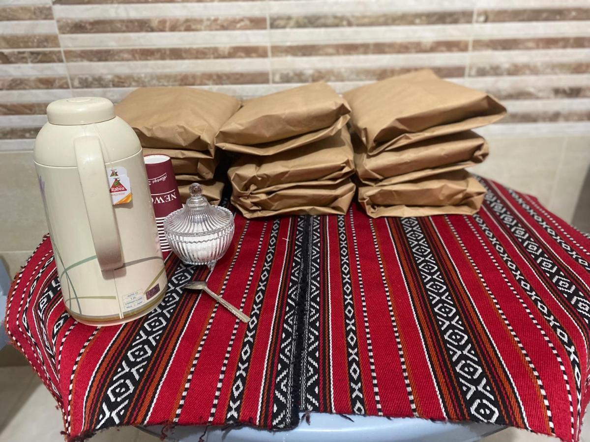 Nabati Hostel Wadi Musa Luaran gambar